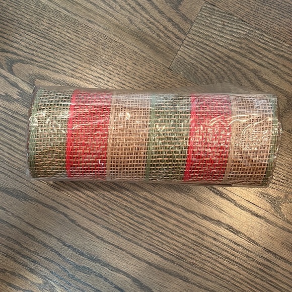 BURLAP - Picture 5 of 5